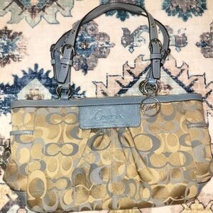 Coach #F13762 Optic Signature Gallery Blue Tan Pleated Canvas Tote Shoulder Bag